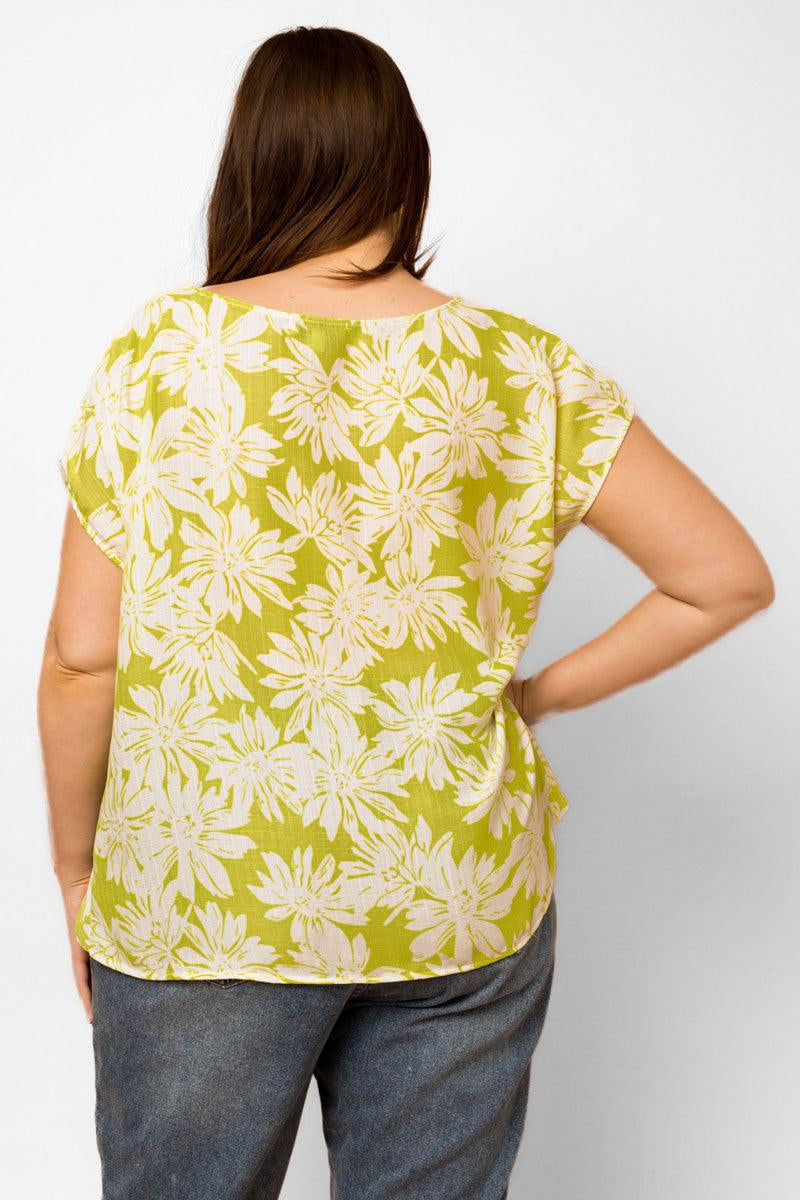 Plus Size Short Sleeve Floral Bottom Twist Top *New Import* *New Import*