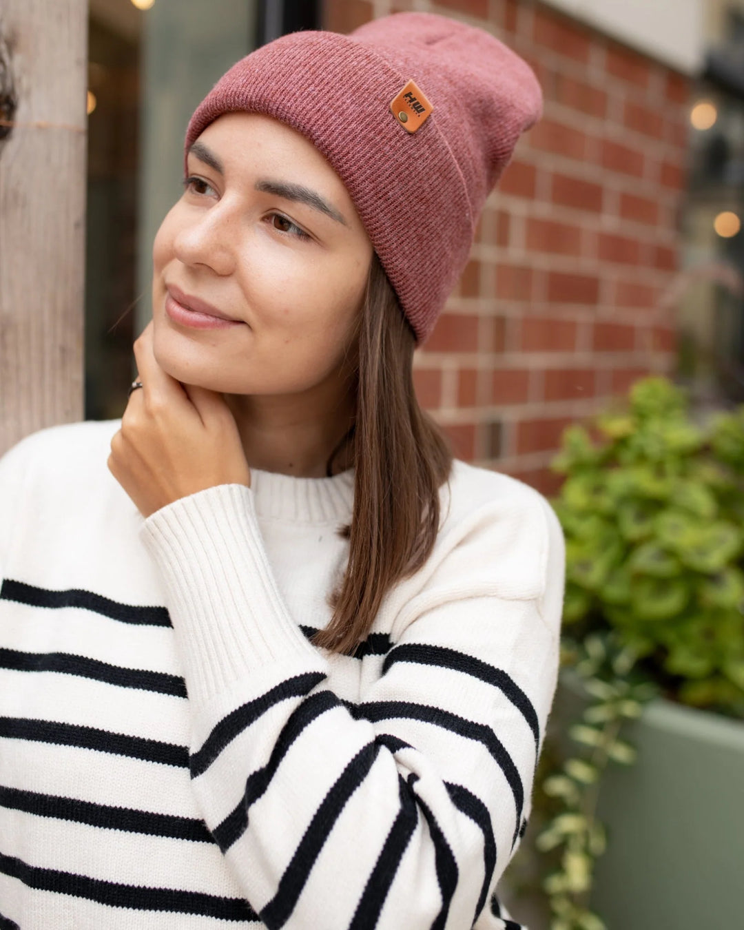 CTD103 HAAKWEAR Knit Cuffed Beanie / Hat - Rusty Burgundy, Made in USA *New Import*