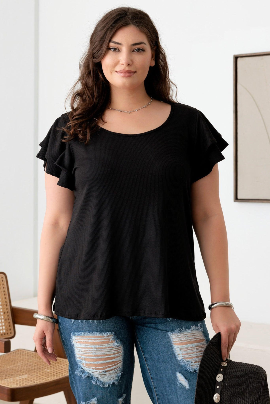 Plus Size Short Fluttery Sleeves round Neck Top *New Import* *New Import*